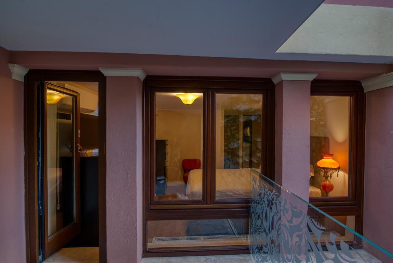 Farmaki Residence, Plaka Athens Exterior photo